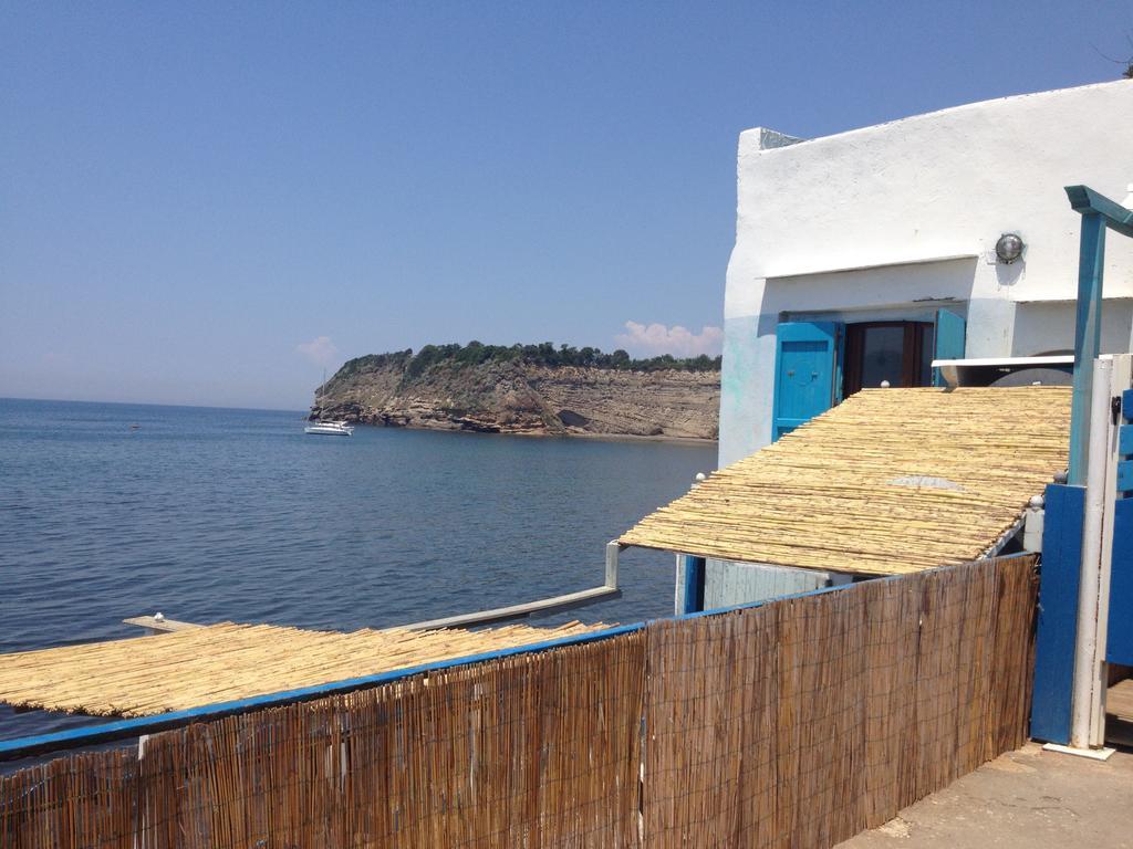 Azzurromare Residence Procida Buitenkant foto
